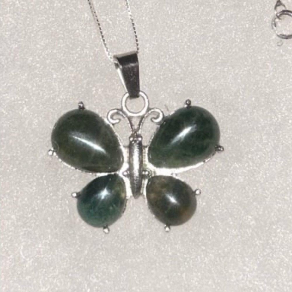 Boho hippie Rare New Zealand Jade Butterfly Sterling Silver 16” Necklace